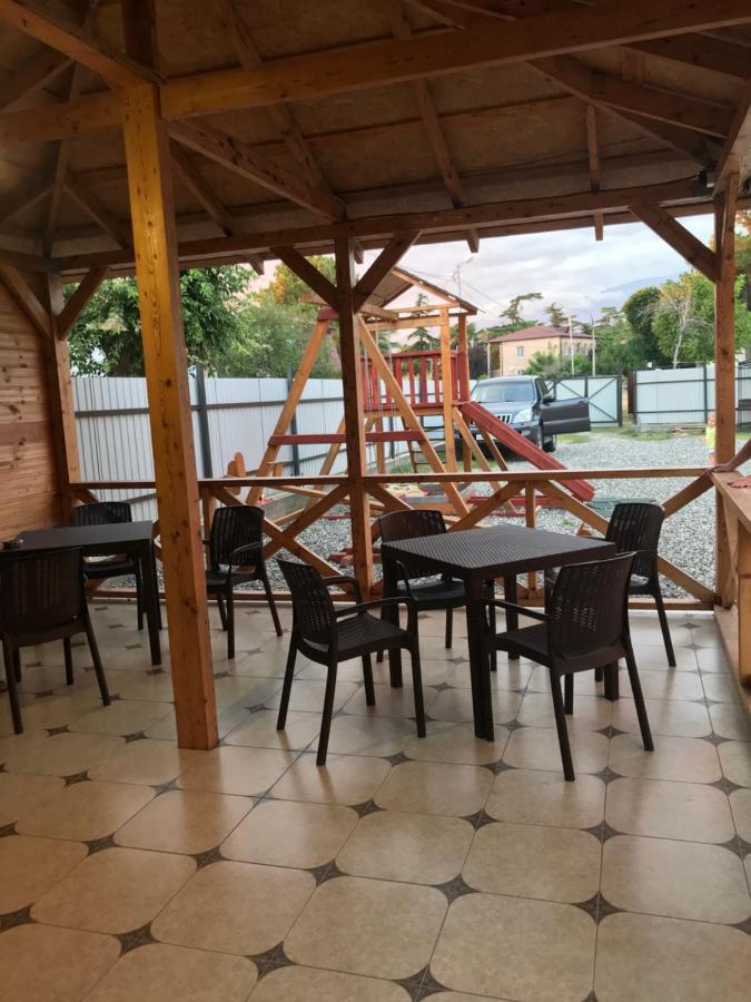 بيزوندا Guest House Dana المظهر الخارجي الصورة