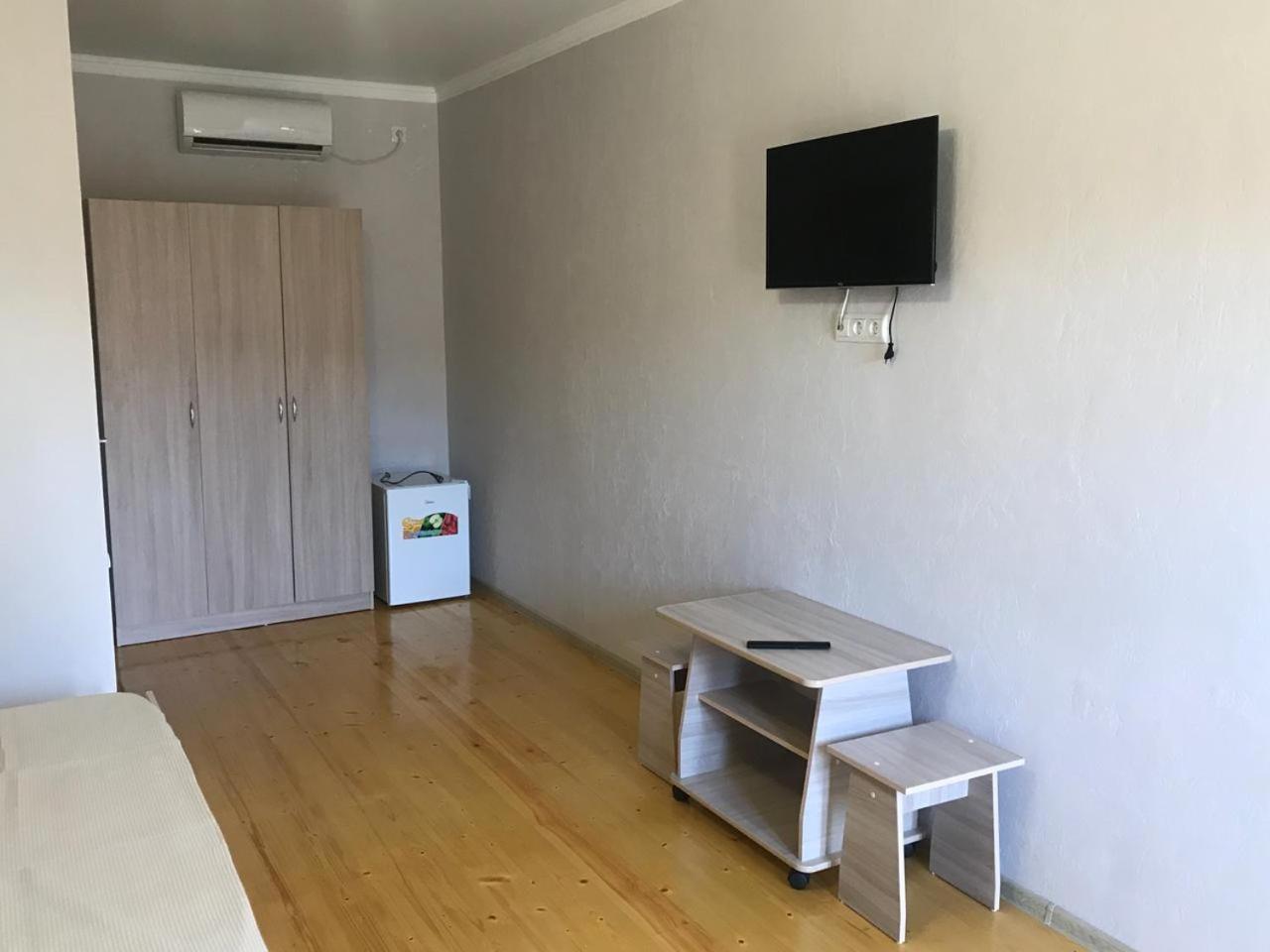 بيزوندا Guest House Dana المظهر الخارجي الصورة